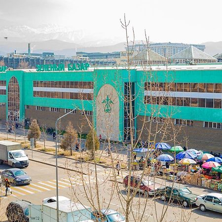 Turkestan Hotel Almaty Eksteriør billede